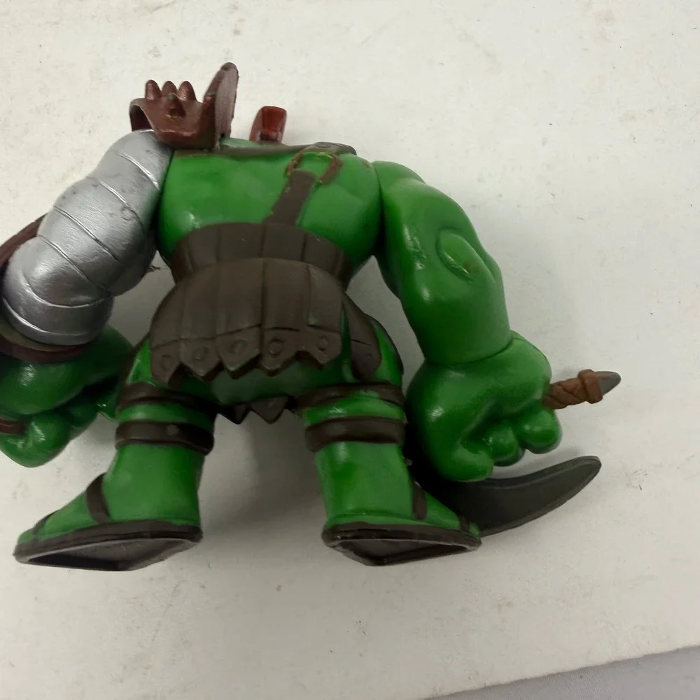 Hasbro Marvel Super Hero Squad Planet Hulk Gladiator Figure 2008 Axe Shield 3in